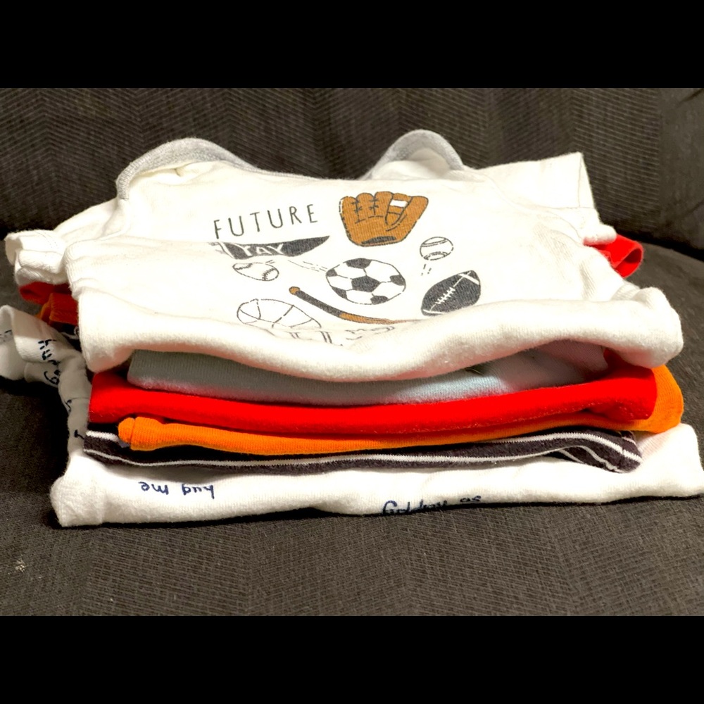 Carter’s boy clothes very nice